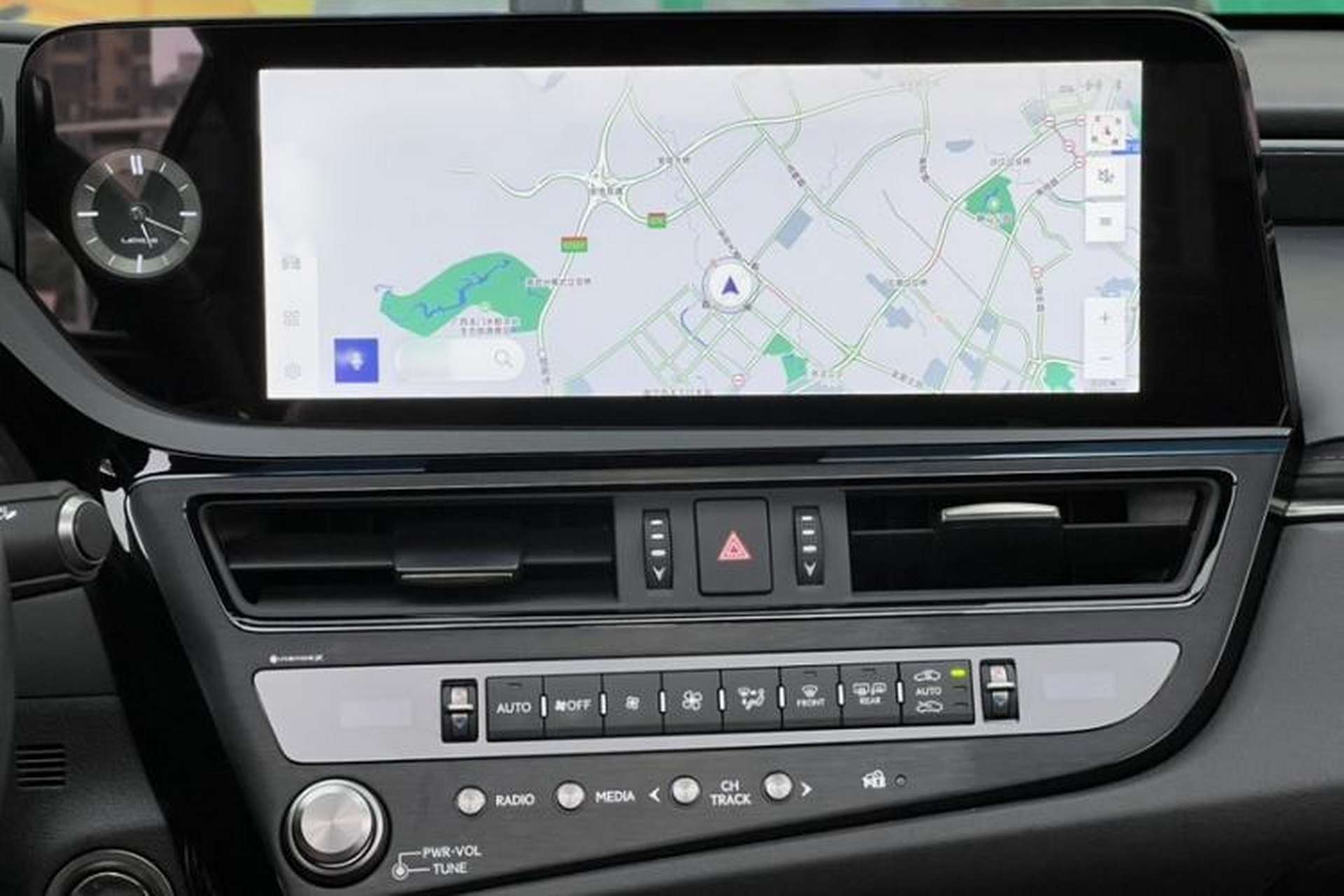 Used Lexus ES 2022 200 Excellence Edition Audio And AC Panel