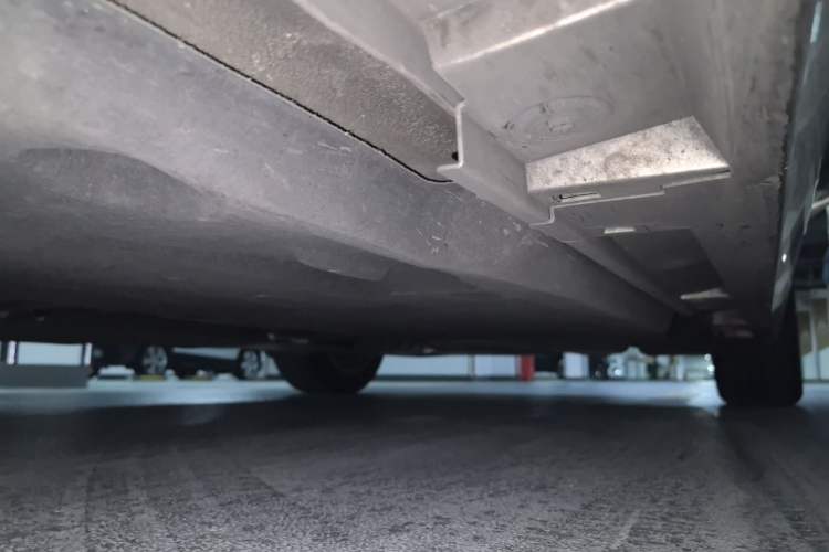 Used Lexus ES 2022 300h Excellence Edition Chassis Front Left