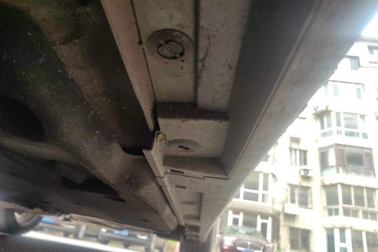 Used Lexus ES 2022 300h Deluxe Edition Chassis Front Left