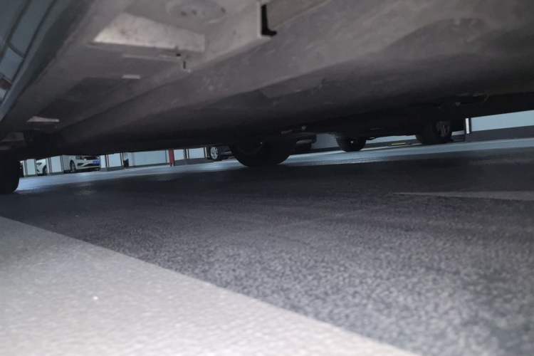 Used Lexus ES 2022 300h Excellence Edition Chassis Front Right
