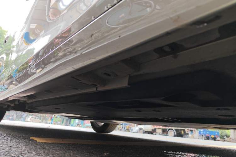 Used Lexus ES 2022 200 Excellence Edition Chassis Front Right