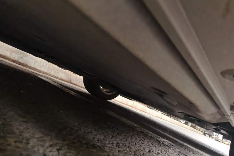 Used Lexus ES 2022 300h Excellence Edition Chassis Front Right