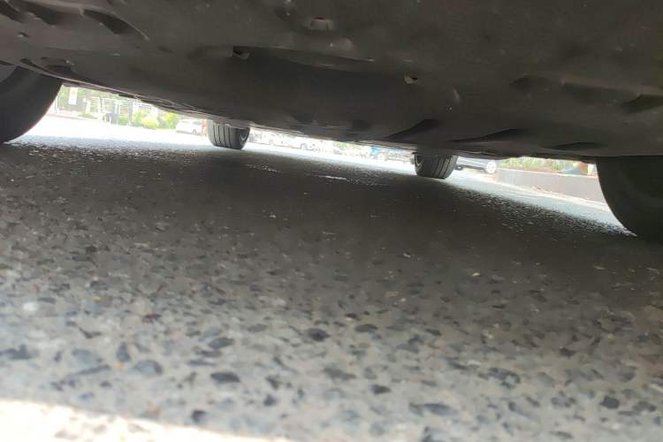 Used Lexus ES 2022 300h Deluxe Edition Chassis Front