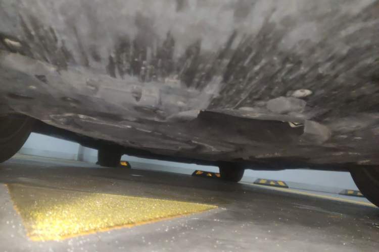 Used Lexus ES 2022 300h Excellence Edition Chassis Front