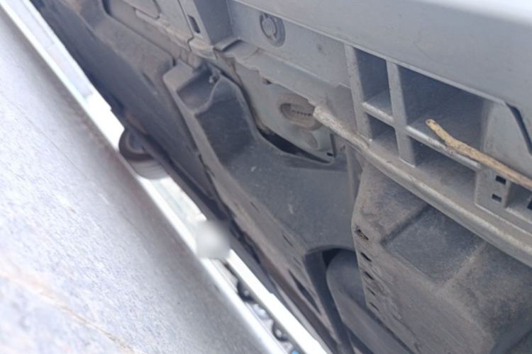 Used Lexus ES 2022 300h Deluxe Edition Chassis Rear Left