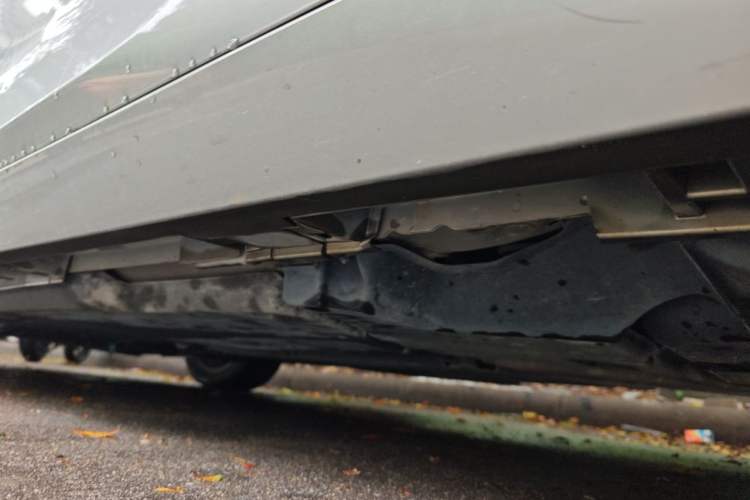 Used Lexus ES 2022 300h Excellence Edition Chassis Rear Left