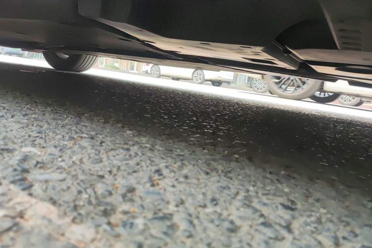 Used Lexus ES 2022 300h Deluxe Edition Chassis Rear Left