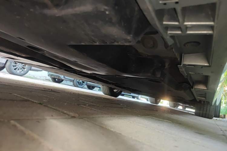 Used Lexus ES 2022 200 Excellence Edition Chassis Rear Right