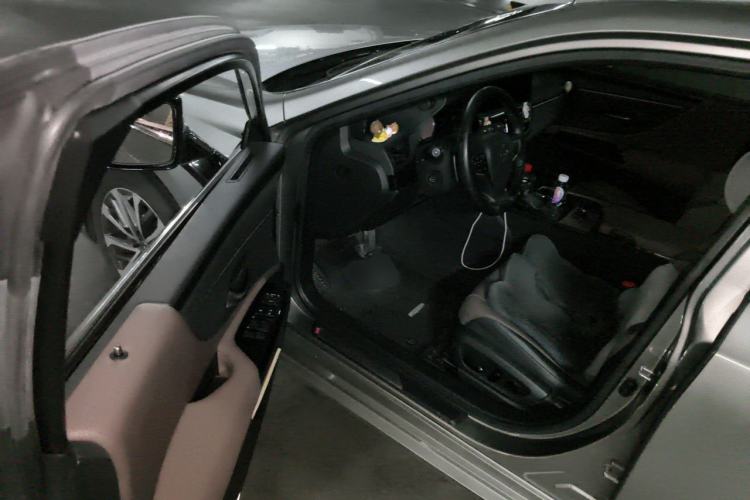 Used Lexus ES 2022 200 Luxury Edition Driver Seat