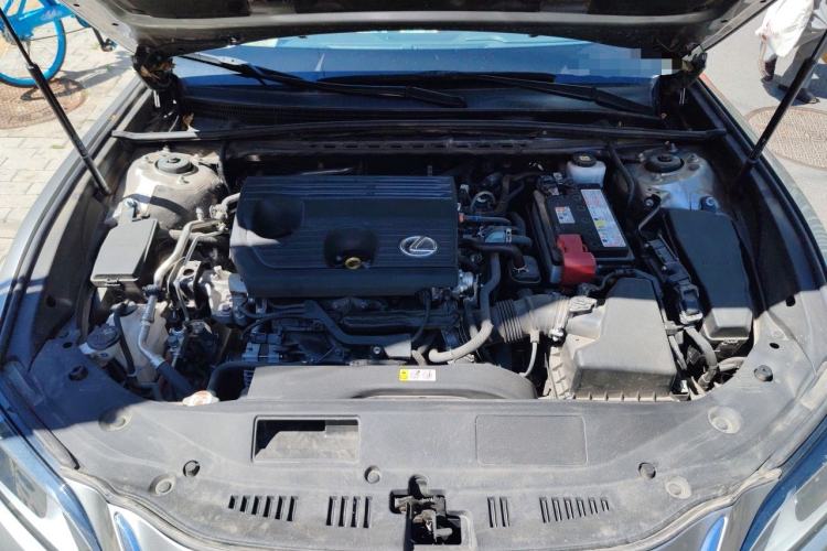 Used Lexus ES 2022 200 Excellence Edition Engine Bay