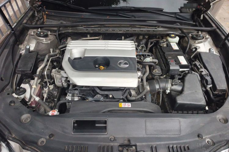 Used Lexus ES 2022 200 Excellence Edition Engine Bay