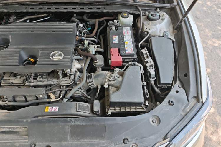 Used Lexus ES 2022 260 Excellence Edition Engine Bay Left