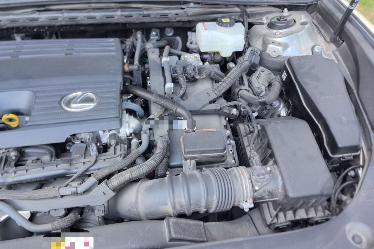 Used Lexus ES 2022 300h Excellence Edition Engine Bay Left