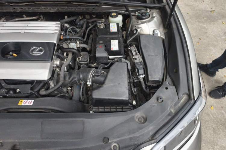 Used Lexus ES 2022 200 Excellence Edition Engine Bay Left