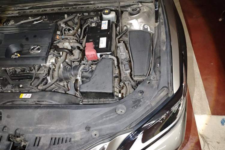 Used Lexus ES 2022 200 Excellence Edition Engine Bay Left