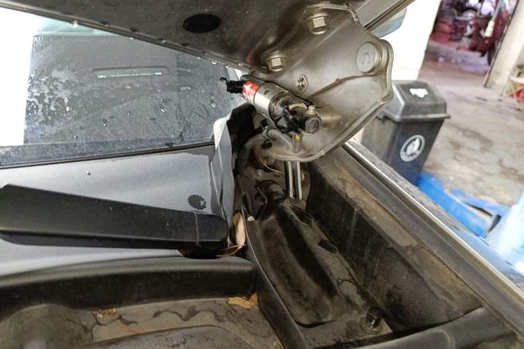 Used Lexus ES 2022 200 Excellence Edition Engine Bay Left