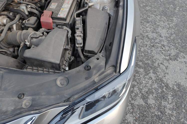Used Lexus ES 2022 200 Excellence Edition Engine Bay Left