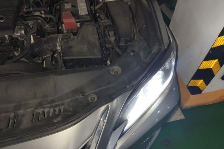 Used Lexus ES 2022 200 Excellence Edition Engine Bay Left