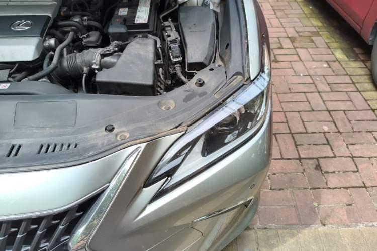 Used Lexus ES 2022 200 Excellence Edition Engine Bay Left