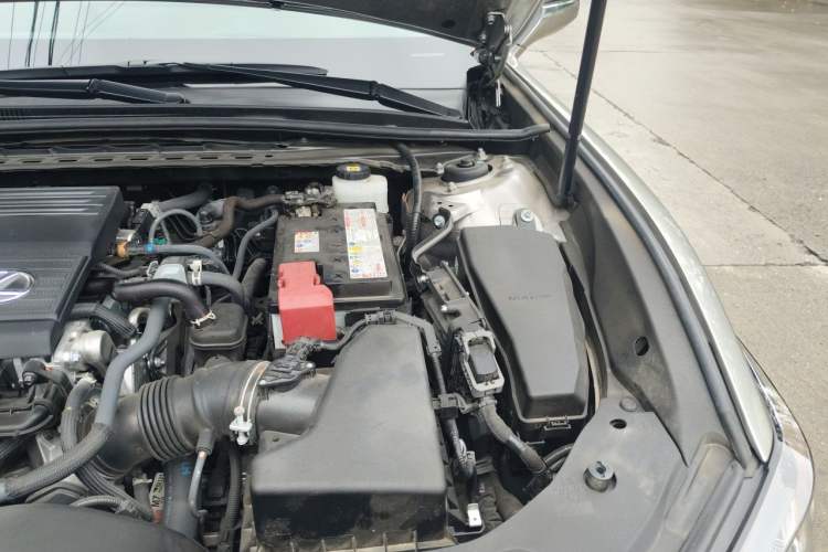 Used Lexus ES 2022 200 Excellence Edition Engine Bay Left