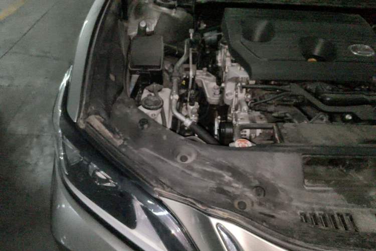 Used Lexus ES 2022 200 Luxury Edition Engine Bay Right