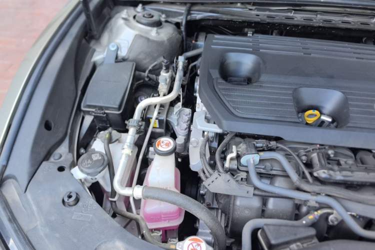 Used Lexus ES 2022 300h Excellence Edition Engine Bay Right