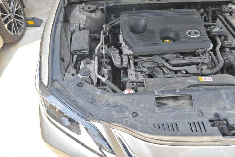 Used Lexus ES 2022 200 Excellence Edition Engine Bay Right
