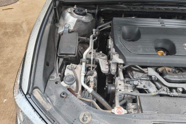 Used Lexus ES 2022 200 Excellence Edition Engine Bay Right