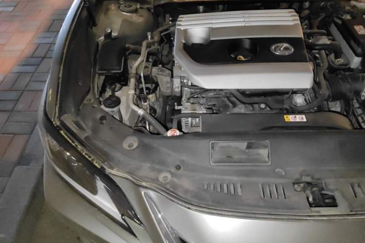 Used Lexus ES 2022 200 Excellence Edition Engine Bay Right