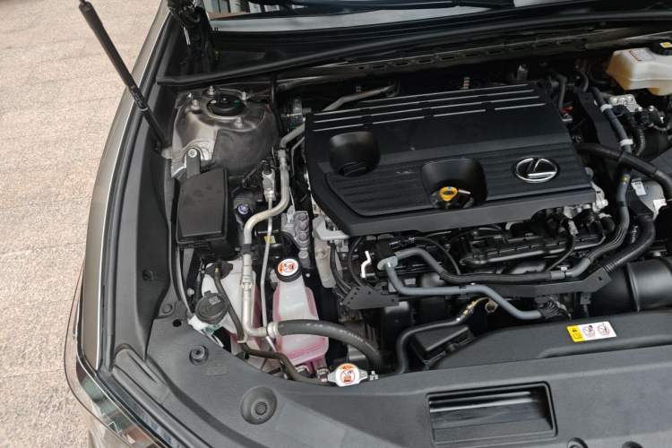 Used Lexus ES 2022 300h Excellence Edition Engine Bay Right
