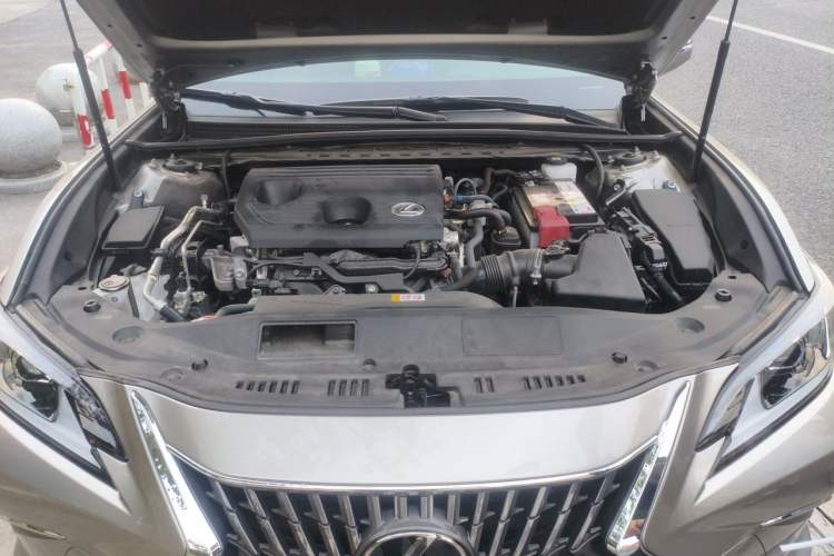 Used Lexus ES 2022 200 Luxury Edition Engine Bay