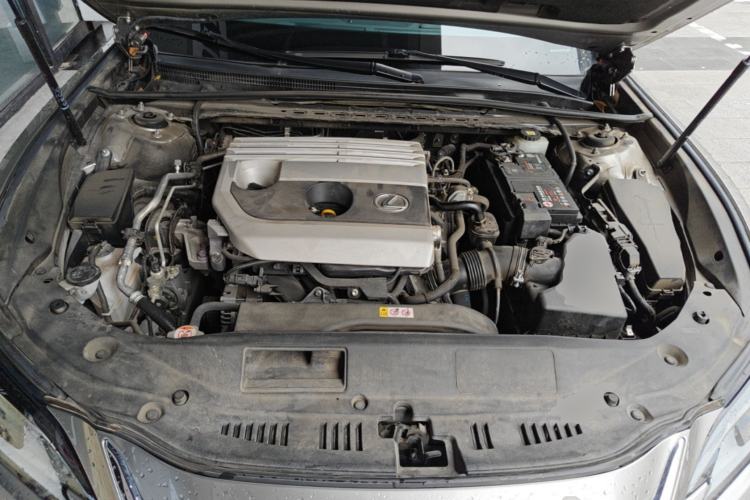 Used Lexus ES 2022 200 Excellence Edition Engine Bay