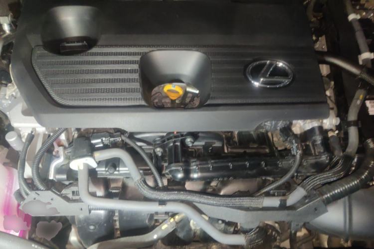 Used Lexus ES 2022 300h Excellence Edition Engine Bay