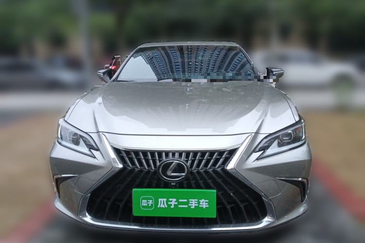 Used Lexus ES 2022 300h Excellence Edition Exterior 1
