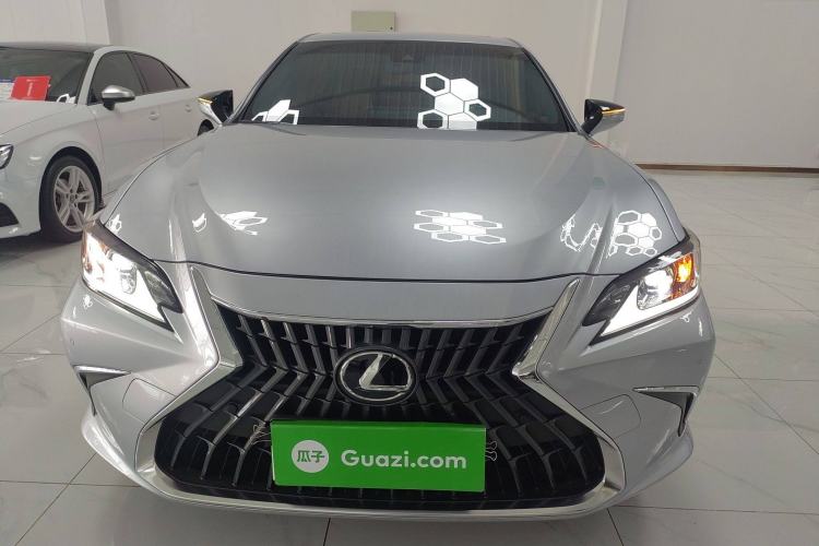 Used Lexus ES 2022 200 Excellence Edition Exterior 1