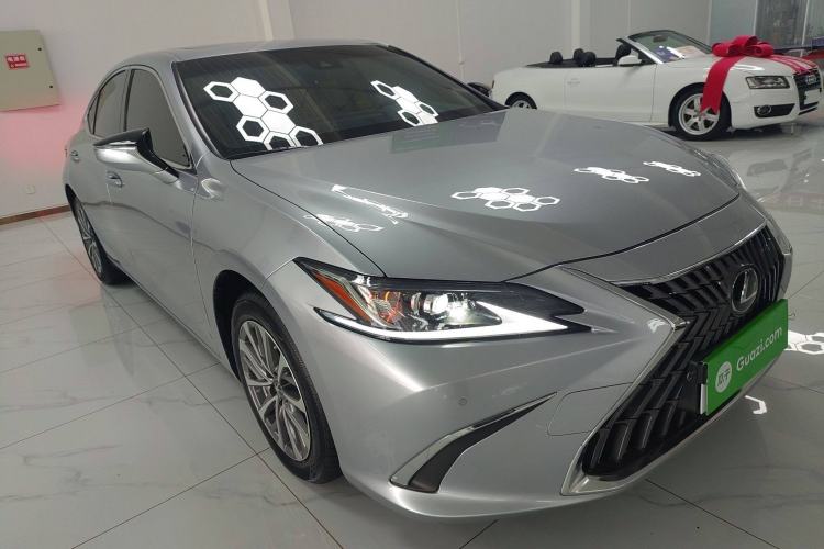 Used Lexus ES 2022 200 Excellence Edition Exterior 2