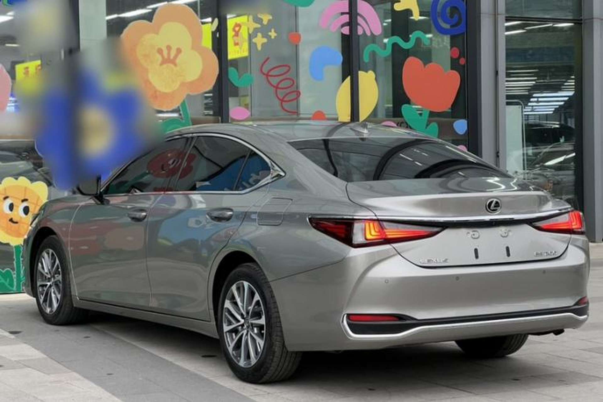 Used Lexus ES 2022 200 Excellence Edition Exterior 2
