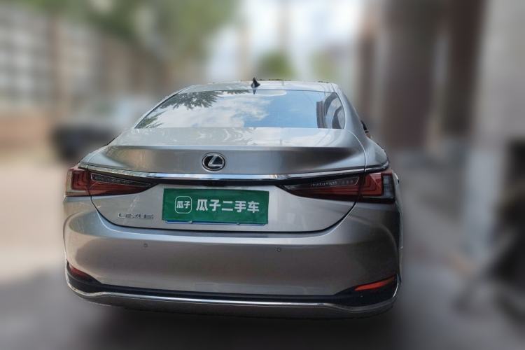 Used Lexus ES 2022 200 Excellence Edition Exterior 4