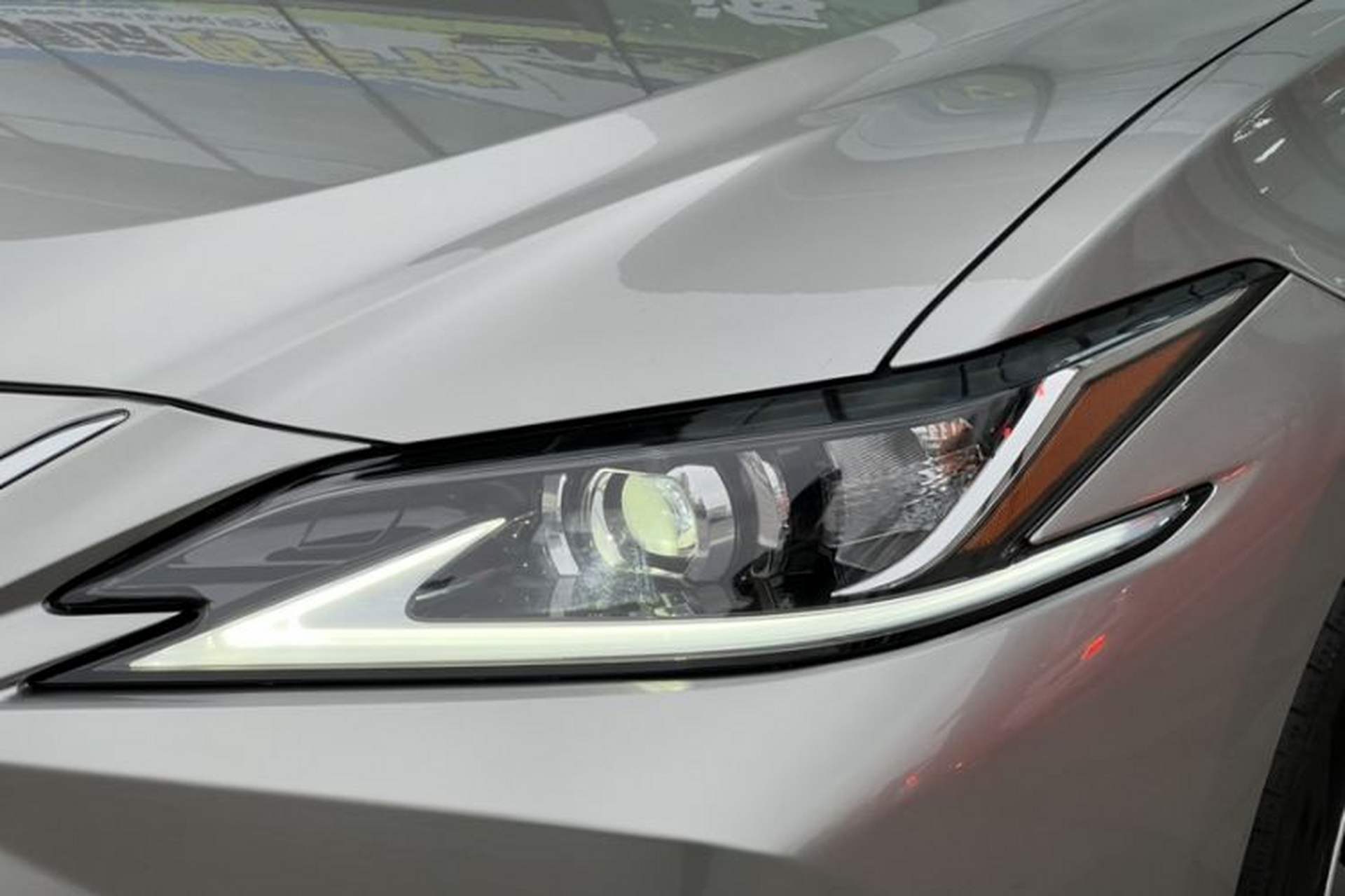Used Lexus ES 2022 200 Excellence Edition Exterior 4