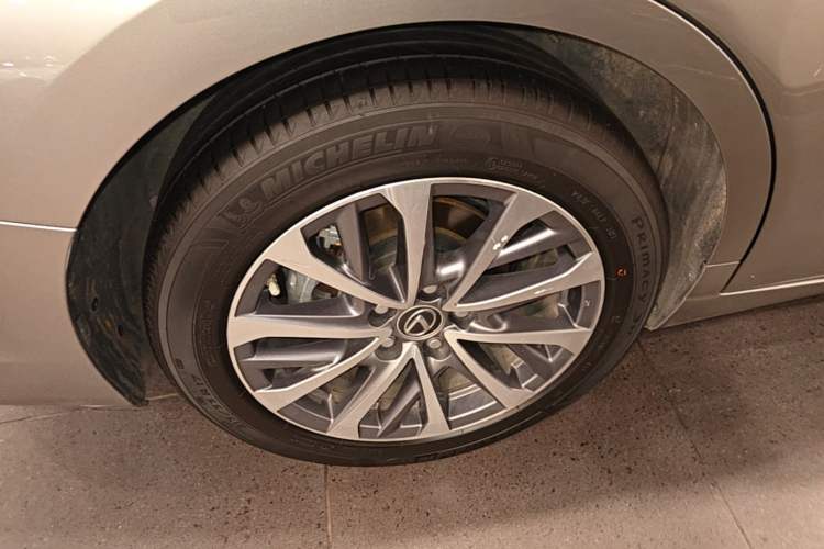 Used Lexus ES 2022 300h Excellence Edition Exterior 5