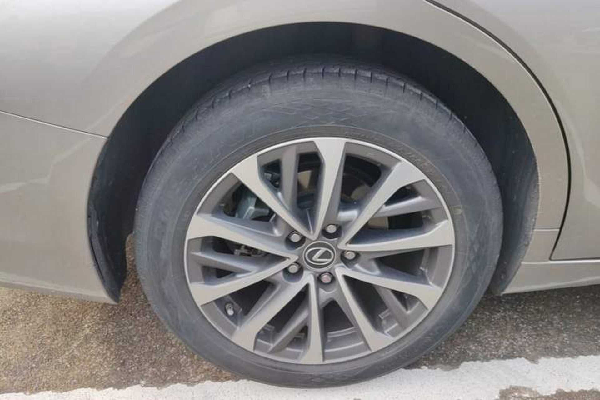 Used Lexus ES 2022 200 Excellence Edition Exterior 5