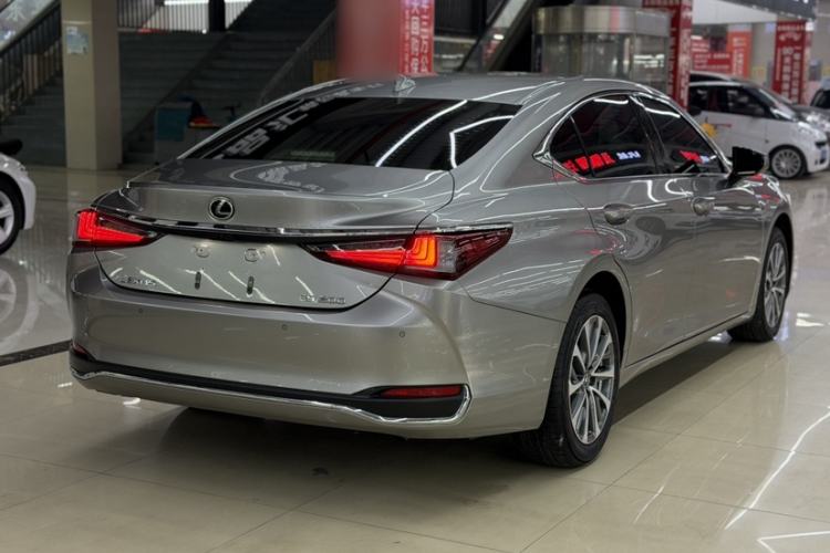 Used Lexus ES 2022 200 Excellence Edition Exterior 7
