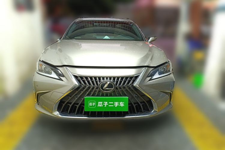 Used Lexus ES 2022 200 Excellence Edition Front