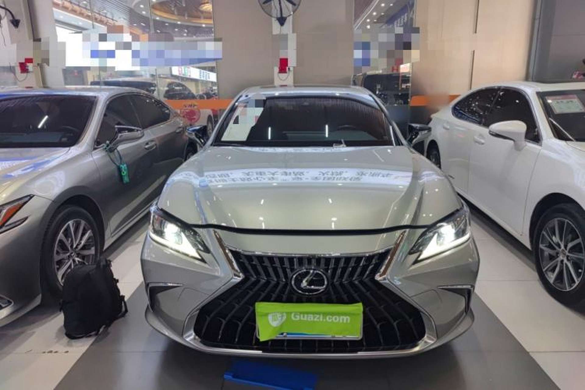 Used Lexus ES 2022 200 Excellence Edition Front