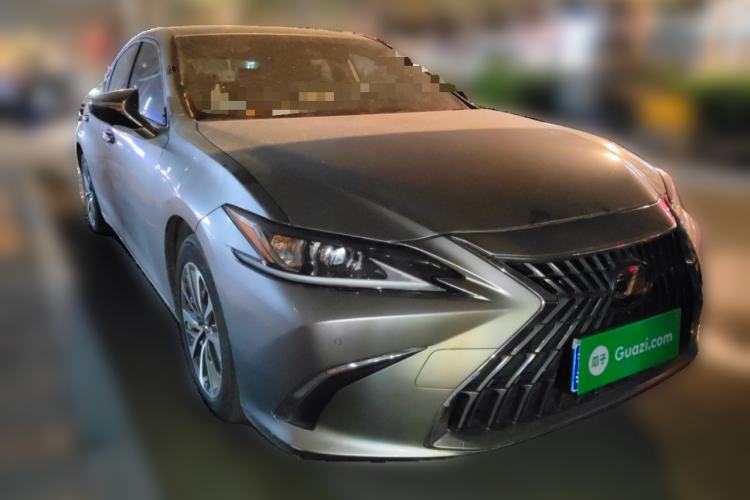 Used Lexus ES 2022 200 Excellence Edition Front Right 45 Deg