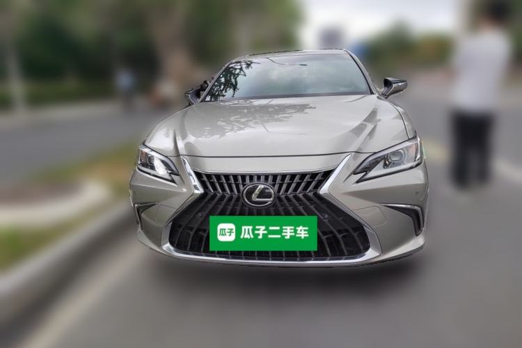 Used Lexus ES 2022 200 Excellence Edition Front
