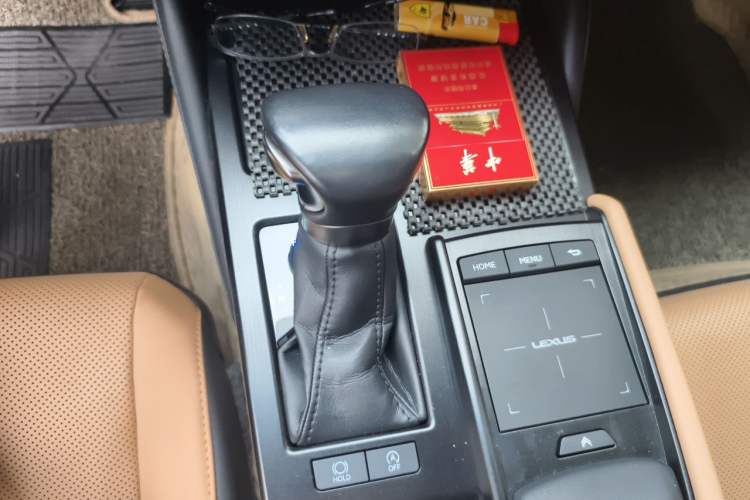 Used Lexus ES 2022 200 Excellence Edition Gear Lever