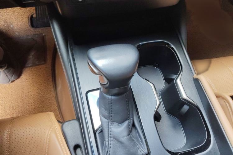 Used Lexus ES 2022 200 Excellence Edition Gear Lever