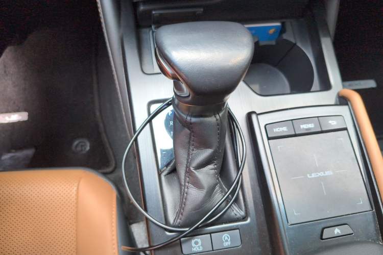 Used Lexus ES 2022 200 Excellence Edition Gear Lever
