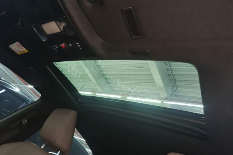 Used Lexus ES 2022 200 Excellence Edition Headliner